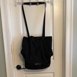 Beyond Yoga Drawstring Convertible Tote/Backpack Black Yoga Bag